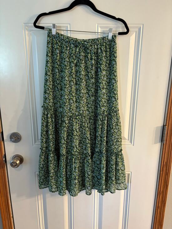 Aerie Dresses & Skirts - Aerie size small green maxi skirt